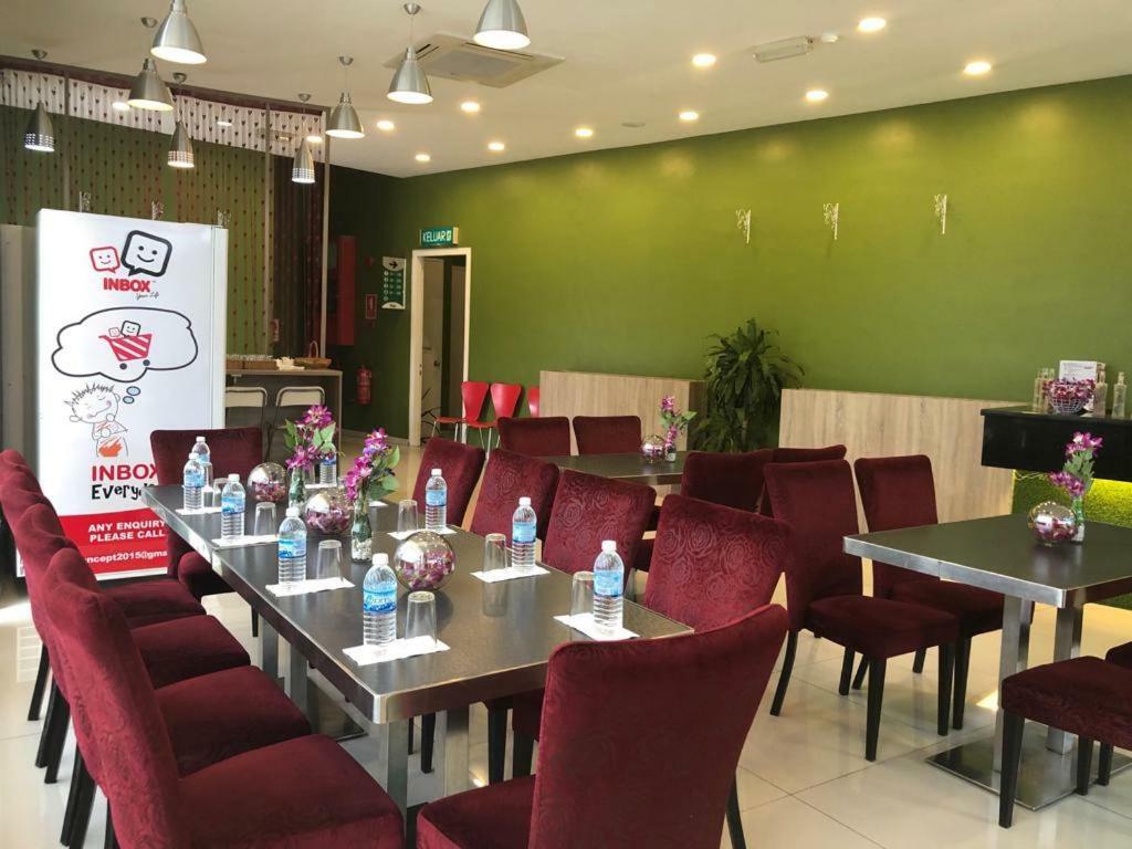 Le Garden Hotel Kota Kemuning Shah Alam Exterior photo